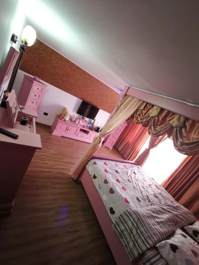 Vila De Vacanta קורטאה דה ארגס מראה חיצוני תמונה